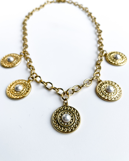 Collier Patricia
